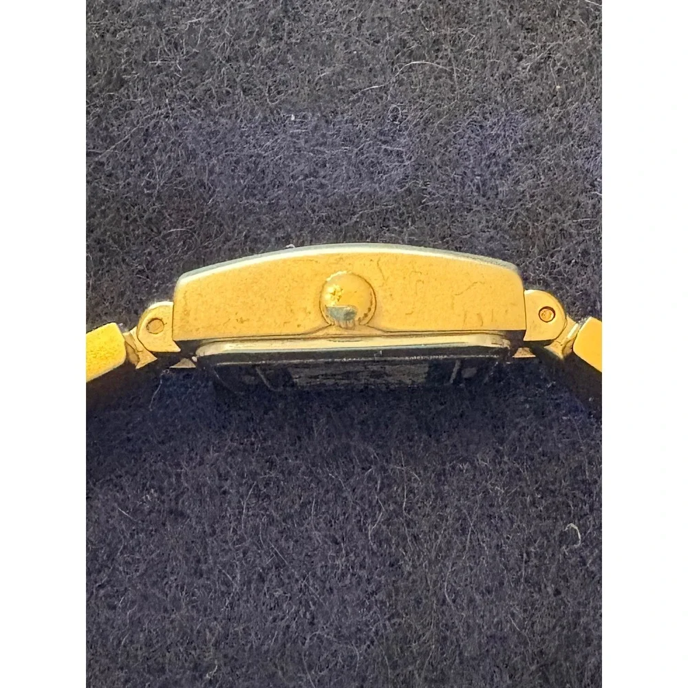Anne Klein anne klein